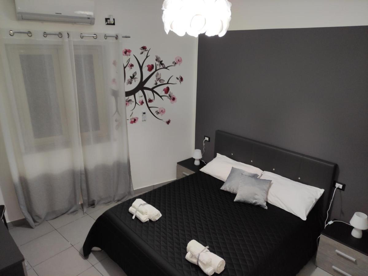 Casa Vacanze Campanella - Apartment At The Zisa Palerme Extérieur photo