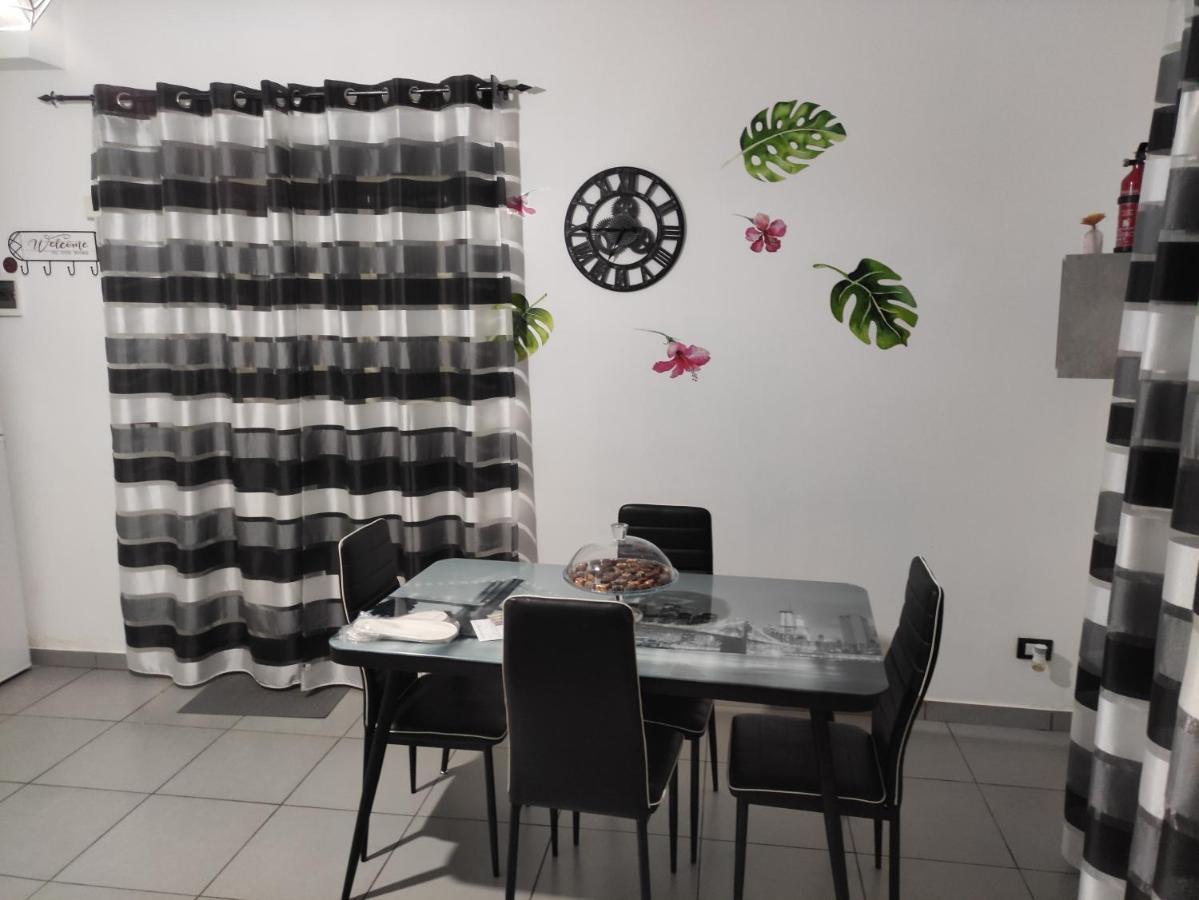 Casa Vacanze Campanella - Apartment At The Zisa Palerme Extérieur photo